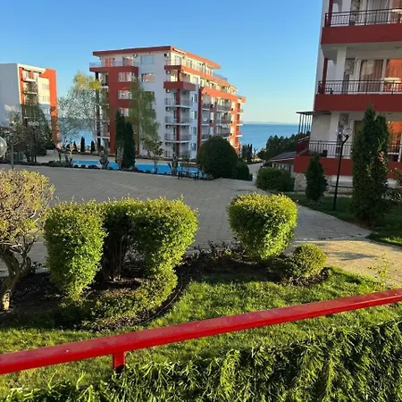 Апартамент Noks Panorama I Marina